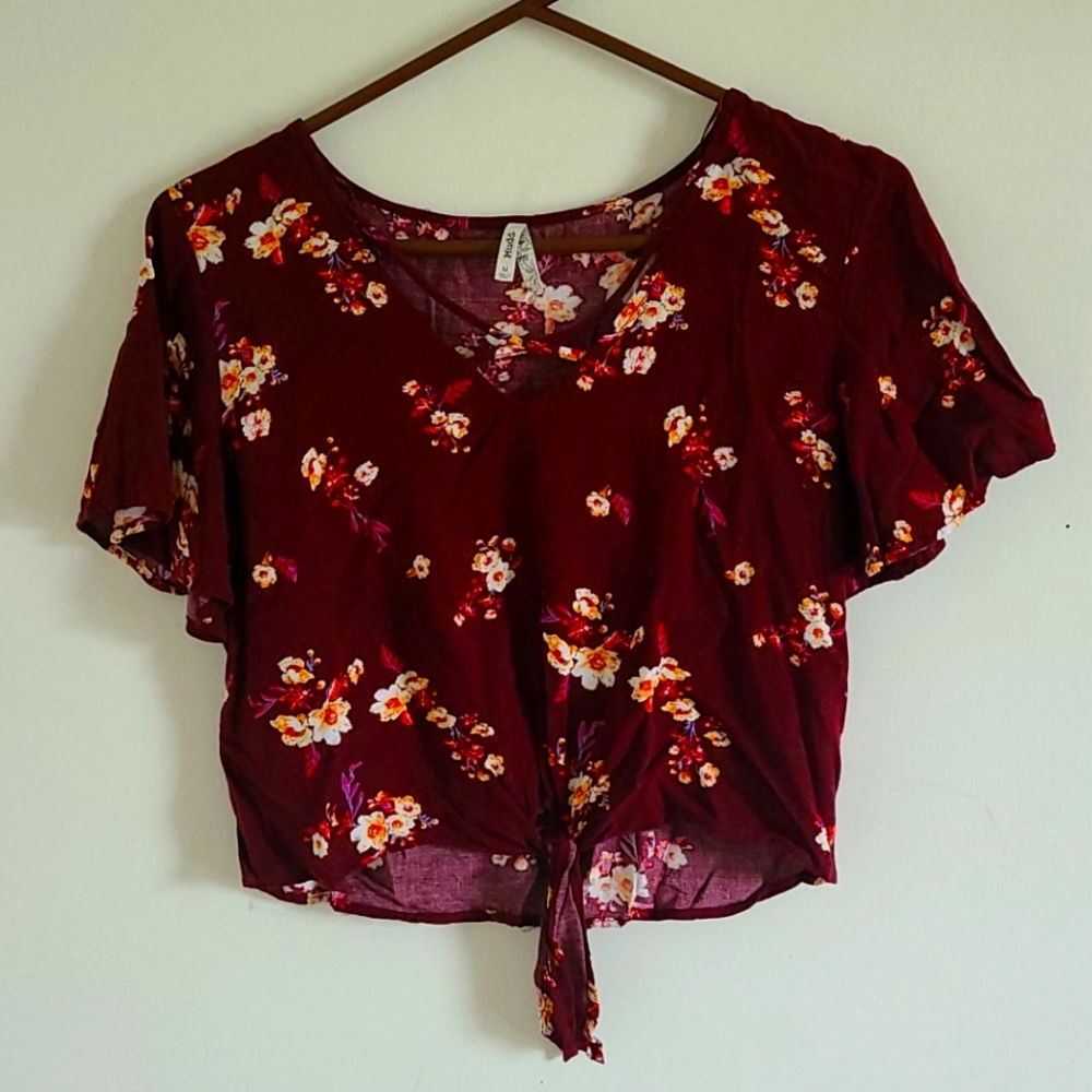 Burgundy crop top with flowers